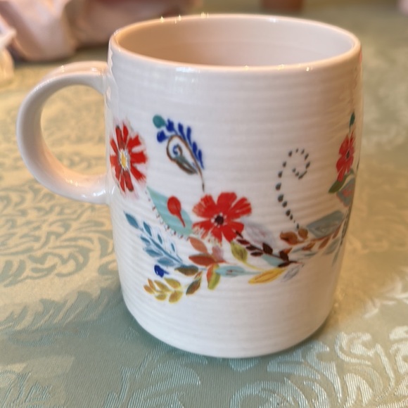 Anthropologie Starla M Halfmann Mug E Monogram - Picture 4 of 5
